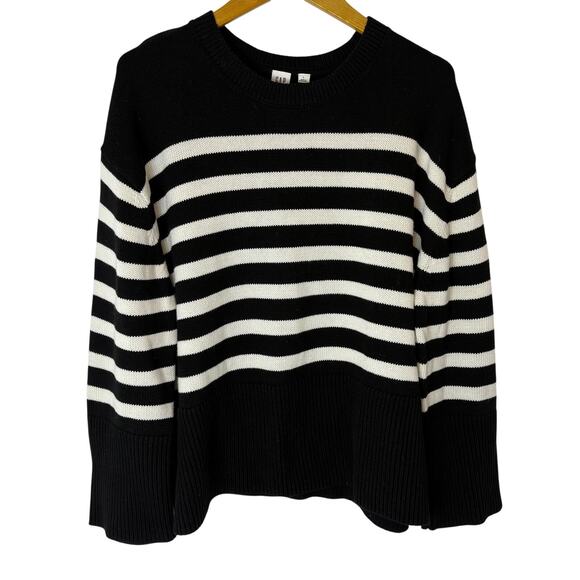 Gap - Black and White Striped Oversized Boxy Knit Sweater - Women's Large - Picture 1 of 6